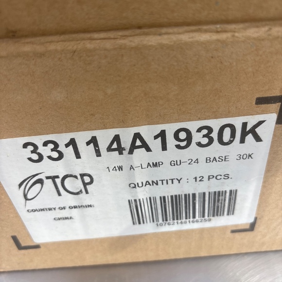 GU24 A-19 900 Lumens Light bulbs - Picture 3 of 3